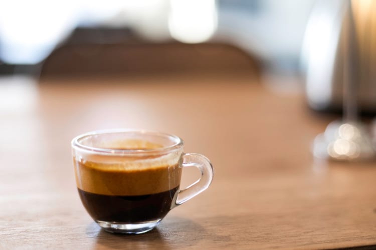 Espresso là cà phê chứa lượng caffeine cao nhất