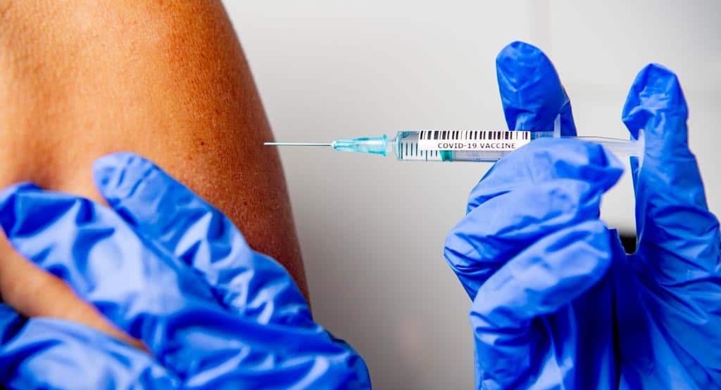 AZD1222 vaccine có an toàn không?