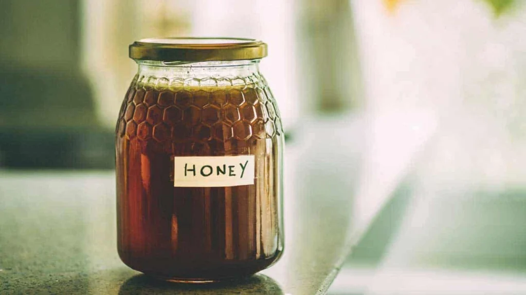 mật ong thô và mật ong qua chế biến 