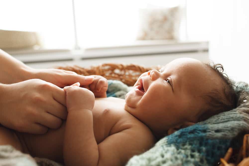 Rốn trẻ sơ sinh có chồi hạt: Cần điều trị và chăm sóc như thế nào?