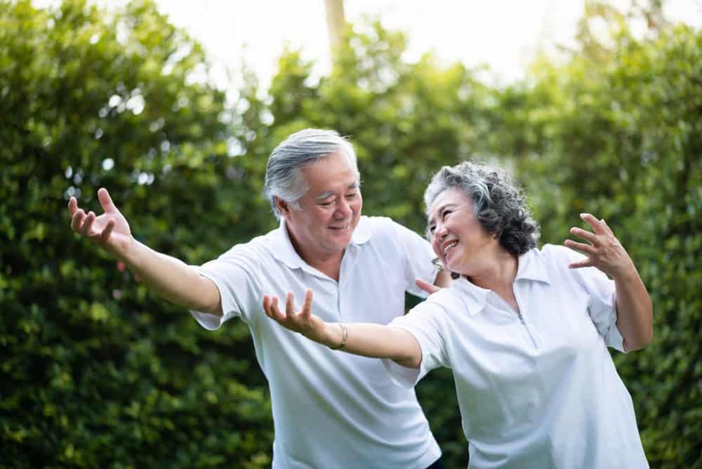 Tập thể dục giảm triệu chứng bệnh xương khớp ở người cao tuổi
