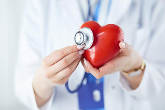 Thay van tim sống được bao lâu? Các yếu tố tác động và những biến chứng thường gặp