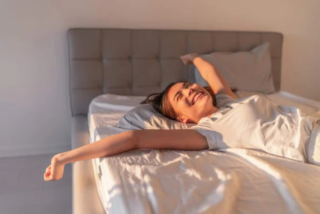 Thiền nằm trước khi ngủ: Liều thuốc an thần cho giấc ngủ ngon
