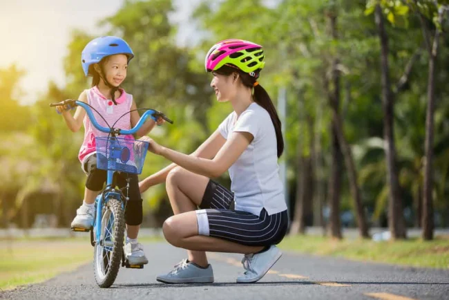 Cách dạy bé tập đi xe đạp an toàn mà không mất nhiều thời gian